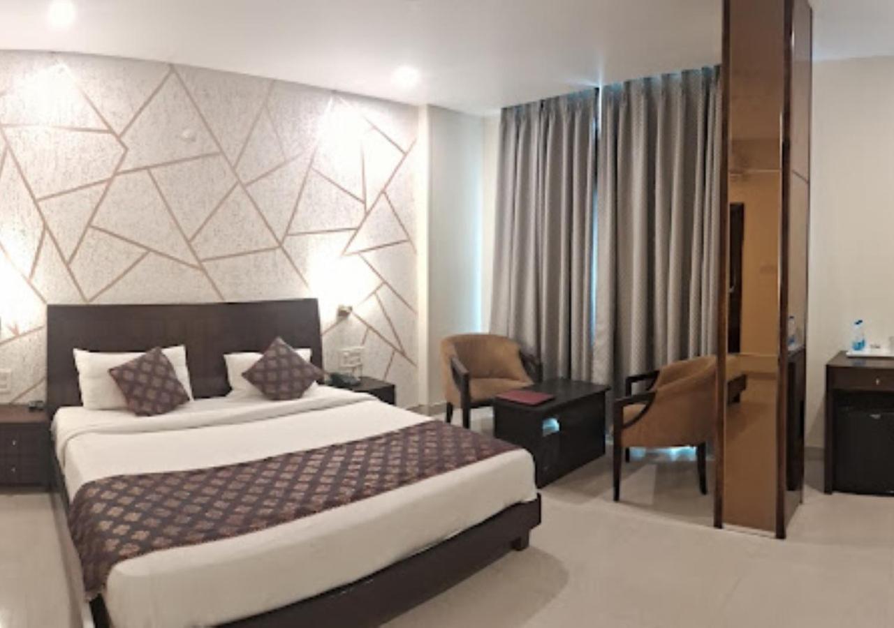 Hotel Zion Inn Варанаси Экстерьер фото