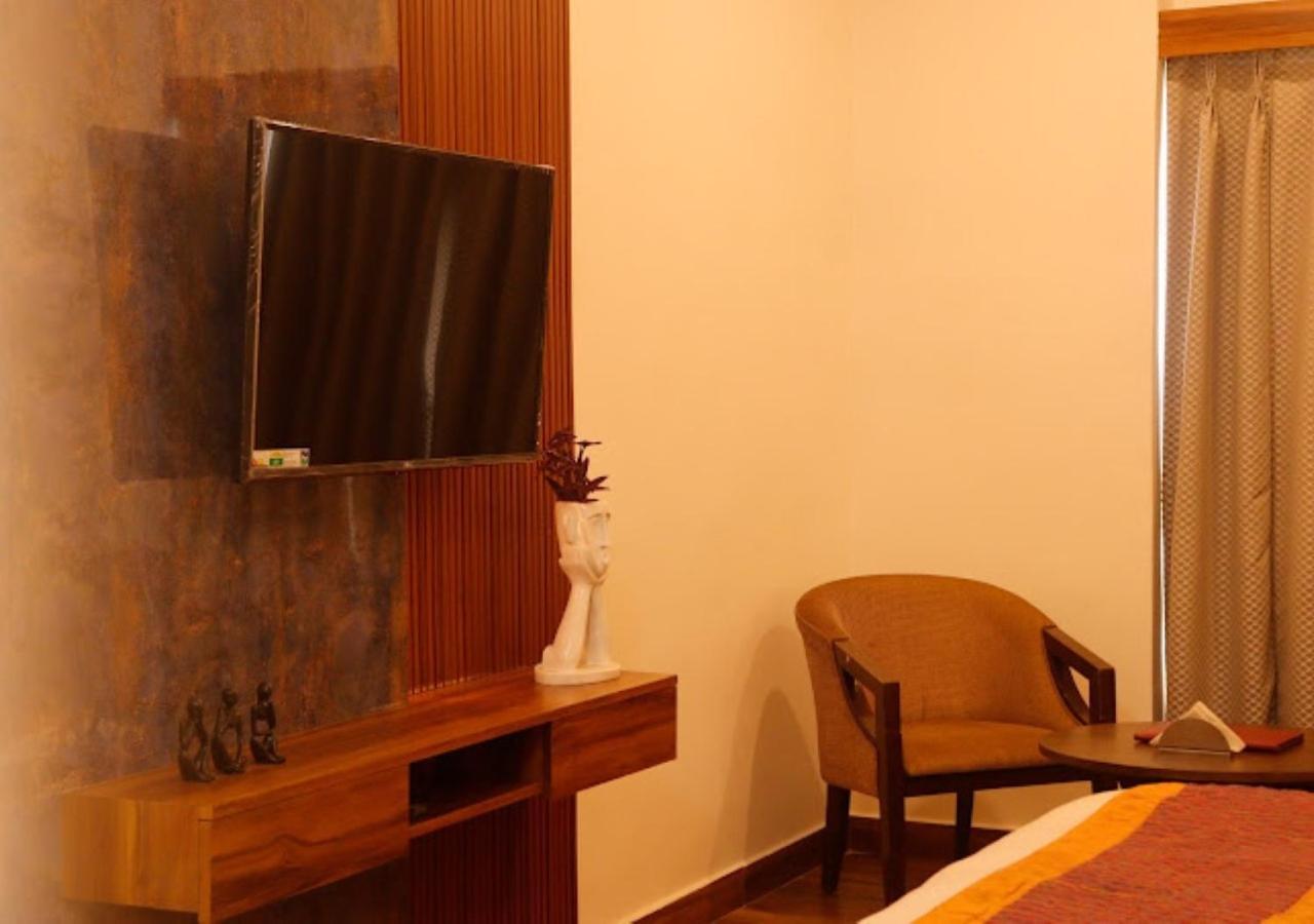 Hotel Zion Inn Варанаси Экстерьер фото