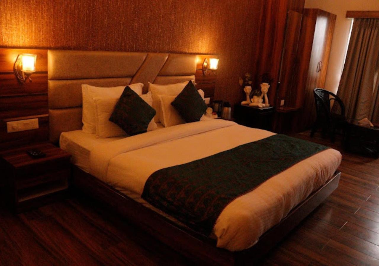 Hotel Zion Inn Варанаси Экстерьер фото